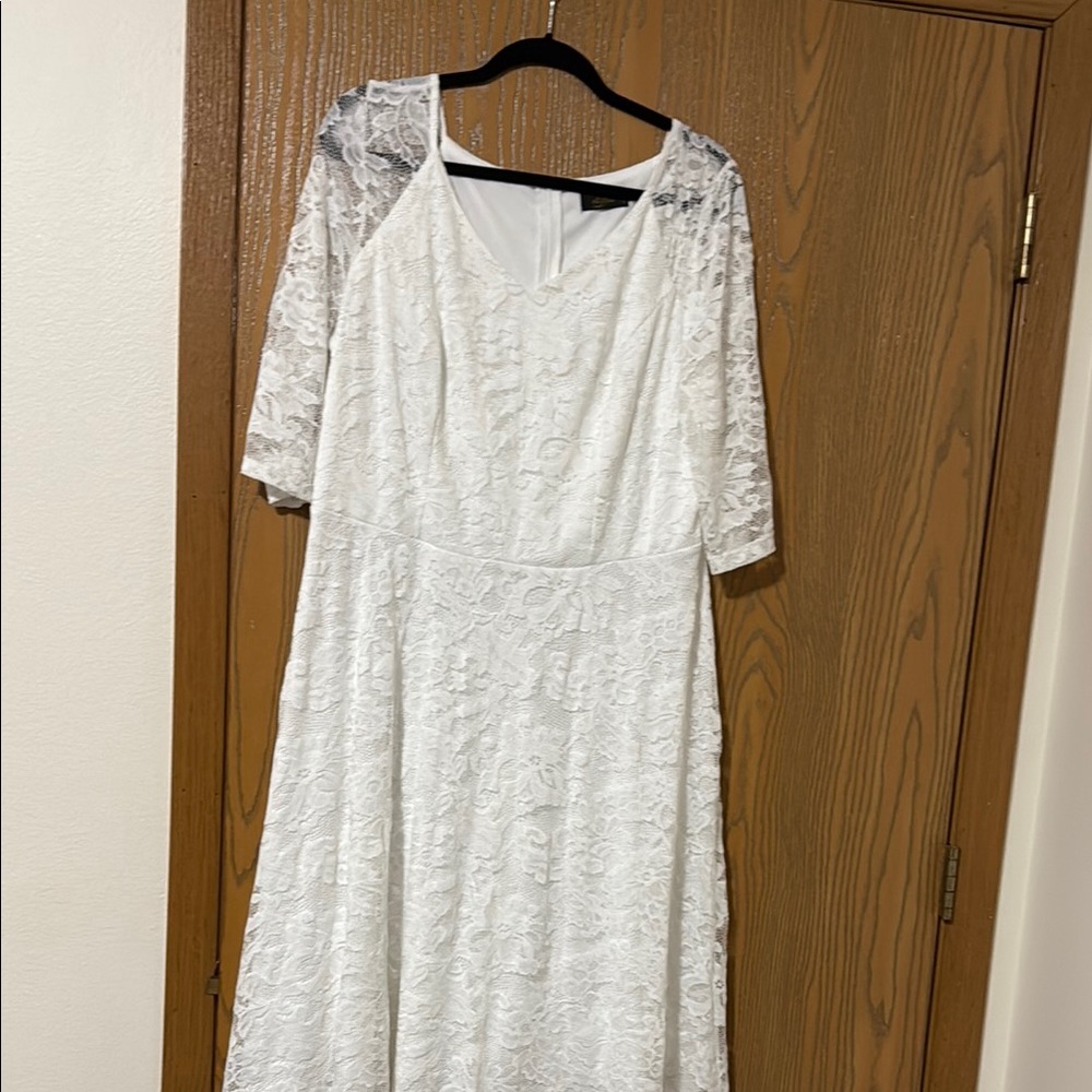 Elegant White Lace Dress